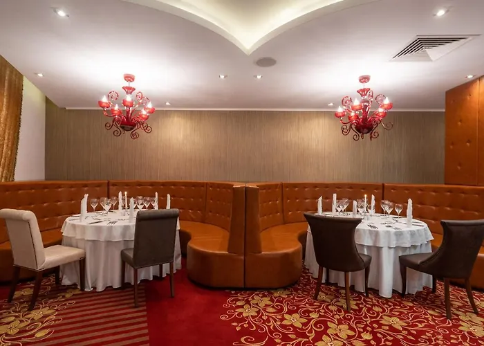 Grifid Metropol (adults Only) גולדן סנדס