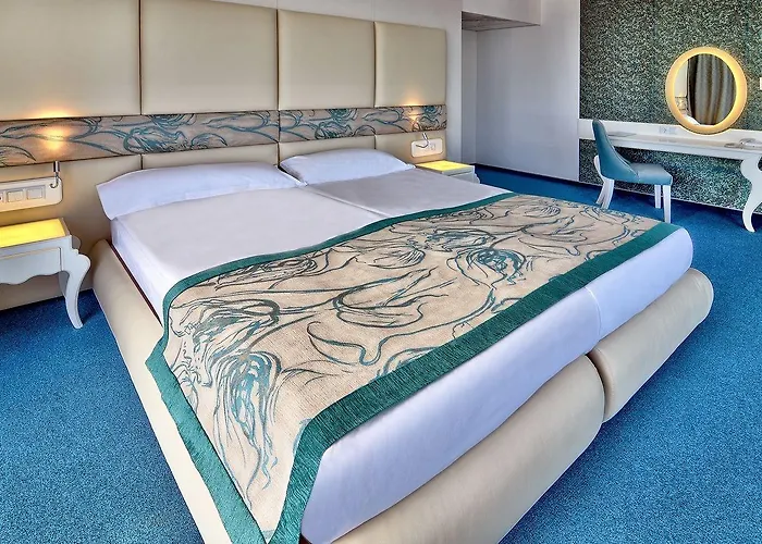 מלון Grifid Metropol (adults Only) גולדן סנדס